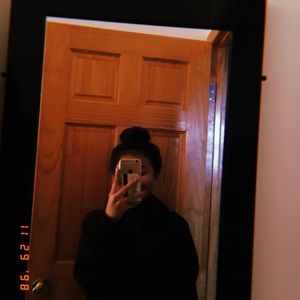 Meet your Posher, Annie